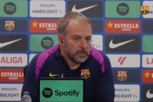 弗里克：给裁判施加更多压力不公平 我们有实力赢得三冠王